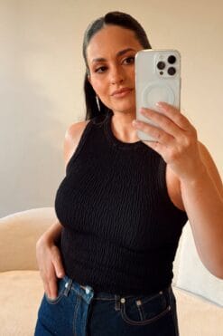 Regata Rubia - Preta